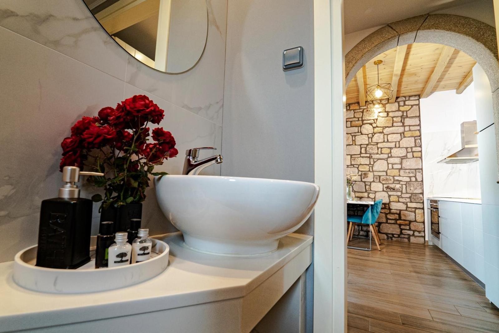 Lithoessa Luxury Apartments Agios Ioannis Kaspaka 외부 사진